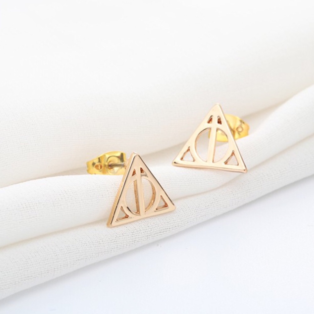 Harry Potter Deathly Hallows Triangular Stud Earrings - Picture 7 of 11